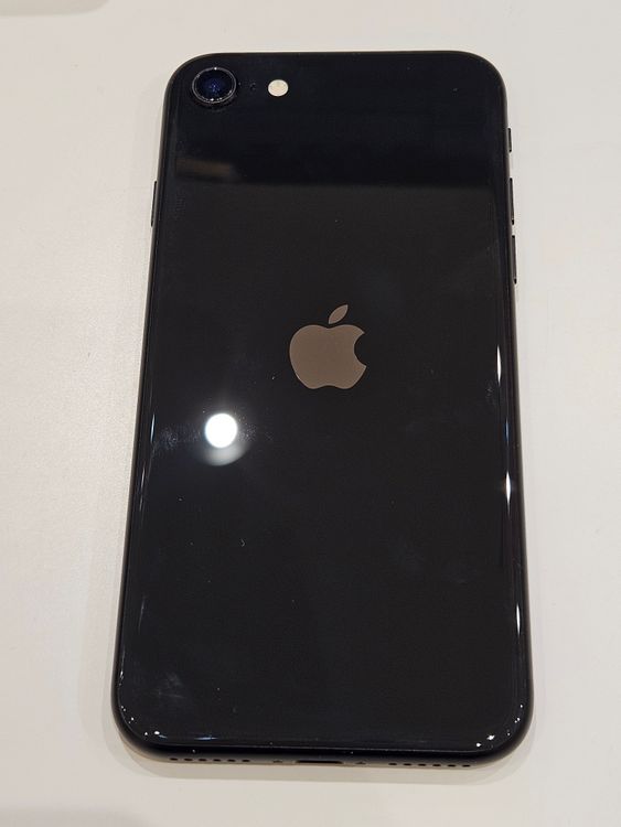 ڽŹХåƥ꡼򴹺ѡiPhoneSE2 64GB ֥å SIMåѤ