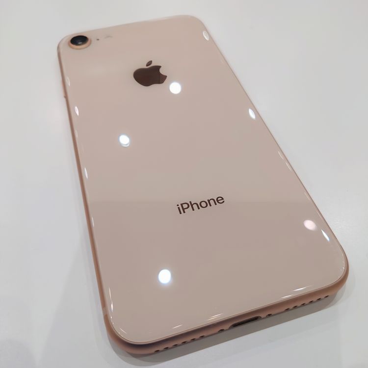 ڽŹѡiphone8 64GB  Хåƥ꡼100%