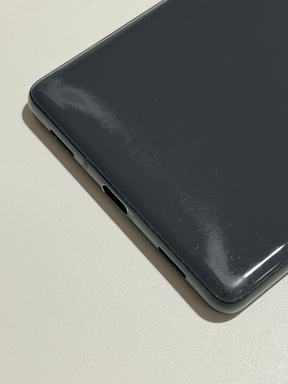 Google pixel 6a Charcoal 128GB au��SIM���å��ʤ�