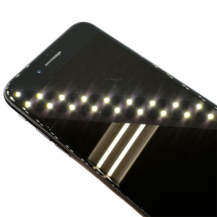�ڥХåƥ꡼94%��iPhone��SE����3�����64GB���ߥåɥʥ��ȡ�SIM�ե꡼