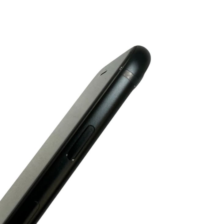 �ڥХåƥ꡼99%��iPhone��SE����3�����64GB���ߥåɥʥ��ȡ�SIM�ե꡼��au��