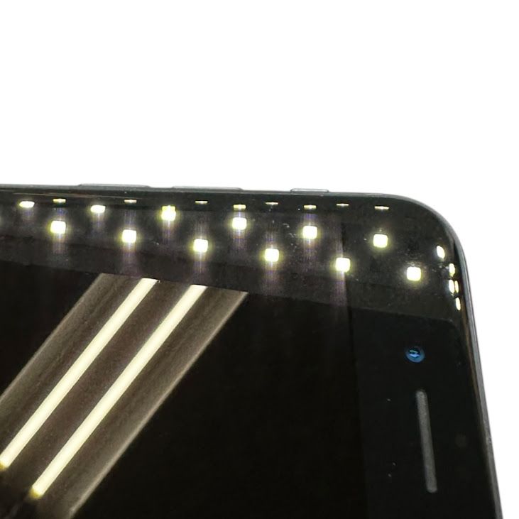 �ڥХåƥ꡼97%��iPhone��SE����2�����64GB���֥�å���SIM�ե꡼���ɥ�����