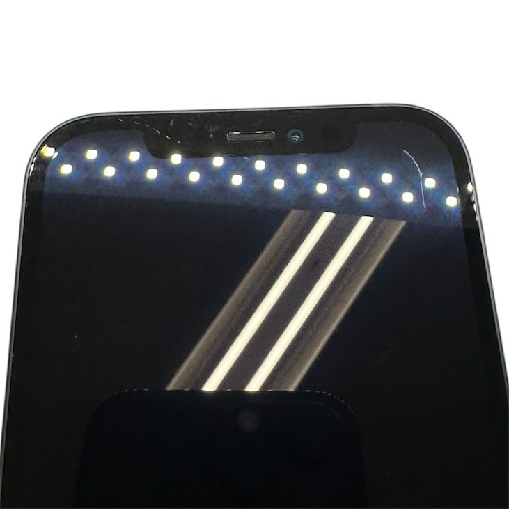 �ڥХåƥ꡼100%��iPhone��12��64GB���֥�å���SIM�ե꡼��au��