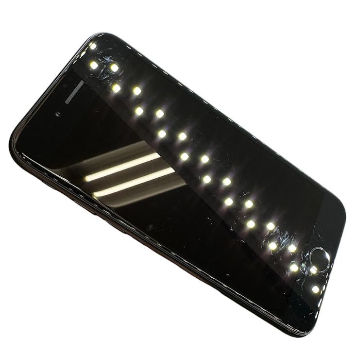 �ڥХåƥ꡼92%��iPhone��SE����3�����64GB���ߥåɥʥ��ȡ�SIM�ե꡼��au��