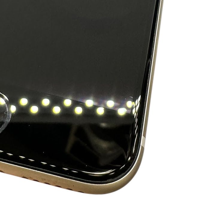 �ڥХåƥ꡼100%��iPhone��SE����3�����64GB���������饤�ȡ�SIM�ե꡼