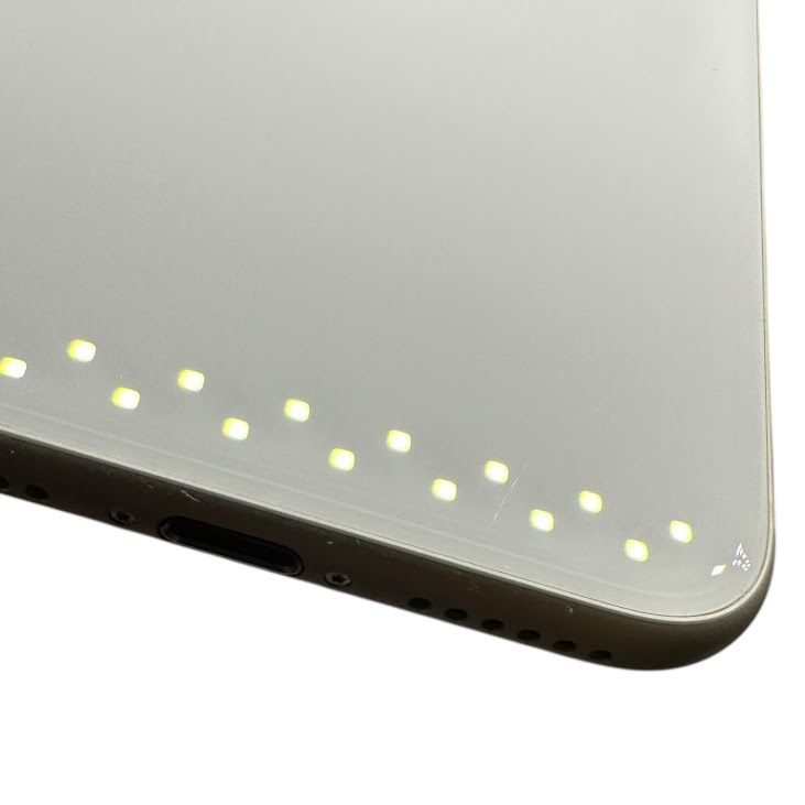 【バッテリー100%】iPhone SE(第3世代) 64GB スターライト SIMフリー ドコモ版