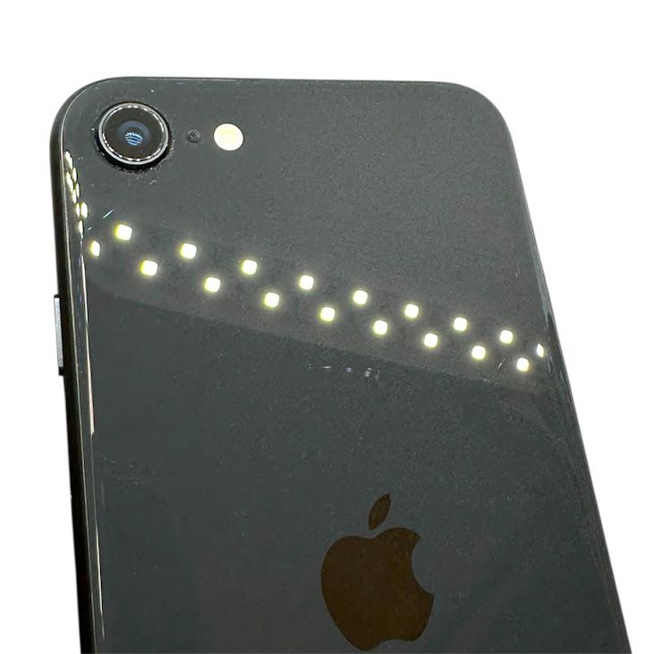 �ڥХåƥ꡼93%��iPhone��SE����2�����64GB���֥�å���SIM�ե꡼���ɥ�����