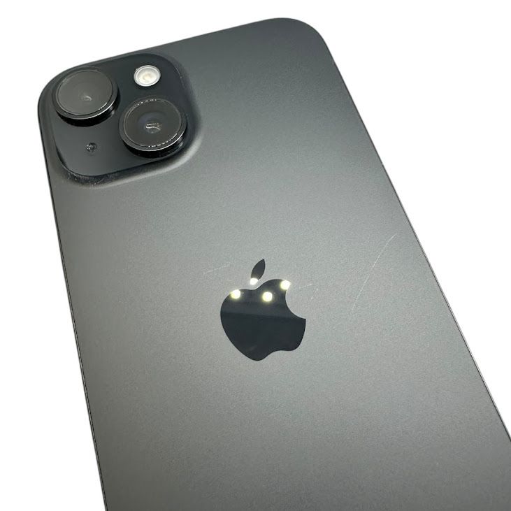 iPhone 15 256GB ブラック SIMフリー au版