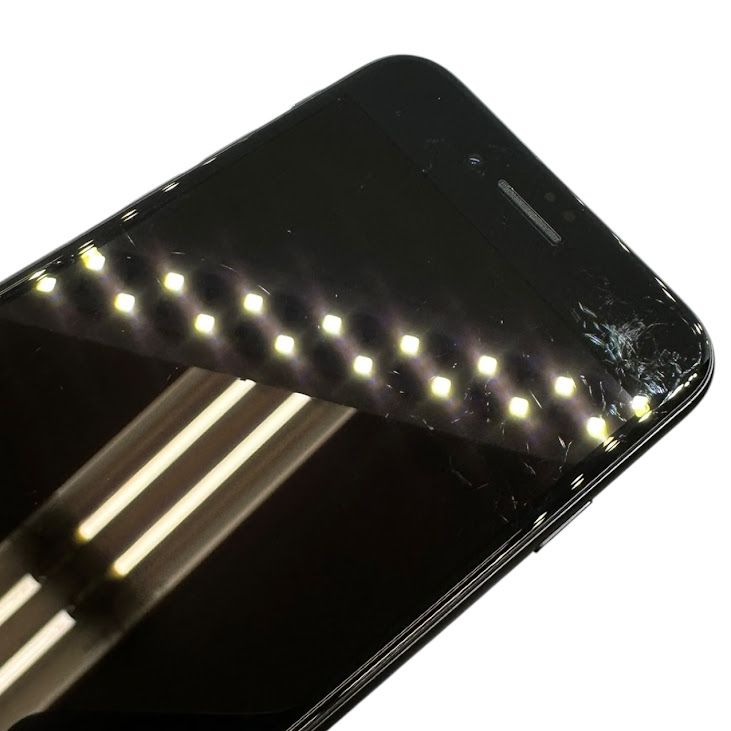 �ڥХåƥ꡼99%��iPhone��SE����2�����64GB���֥�å���SIM�ե꡼��au��