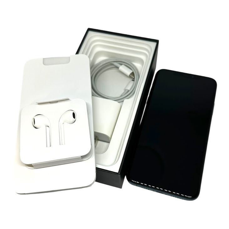 ڥХåƥ꡼82%iPhone11ProMax256GBߥåɥʥȥ꡼au