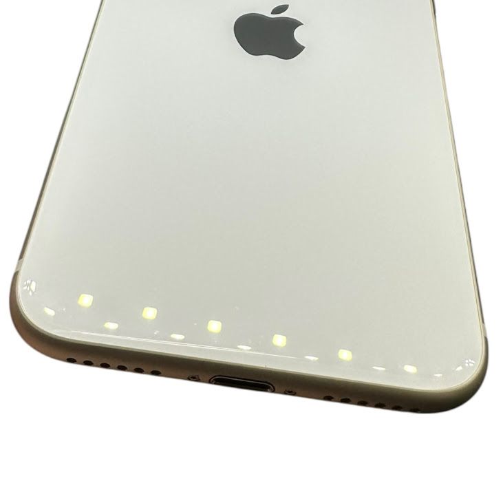 iPhone��SE����3�����128GB���������饤�ȡ�SIM�ե꡼���ɥ�����