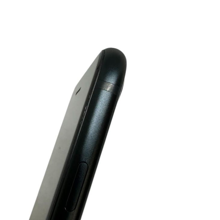 �ڥХåƥ꡼100%��iPhone��SE����3�����64GB���ߥåɥʥ��ȡ�SIM�ե꡼��au��