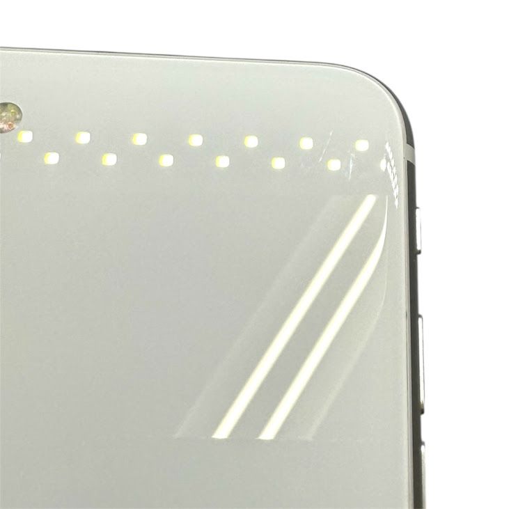�ڥХåƥ꡼93%��iPhone��SE����2�����64GB���ۥ磻�ȡ�SIM�ե꡼��au��