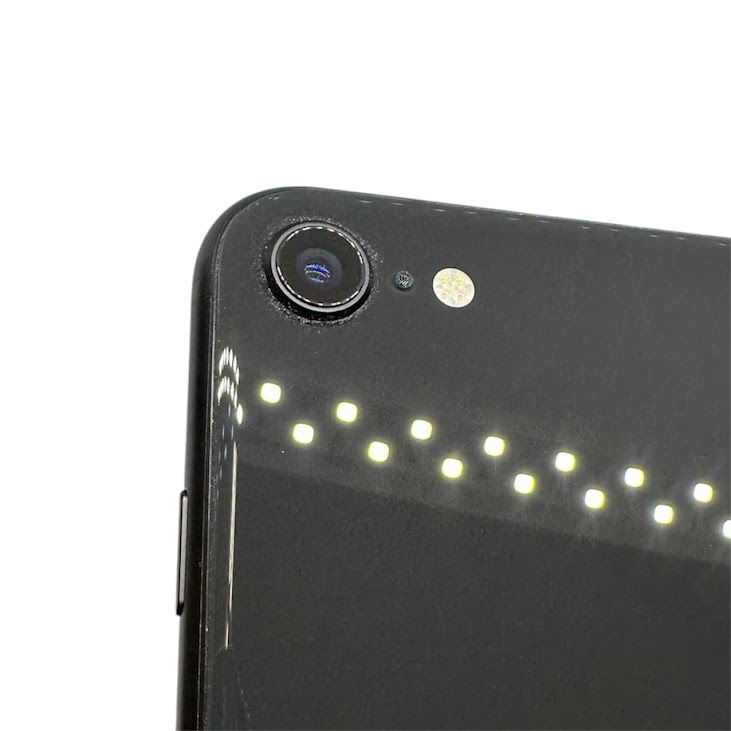 �ڥХåƥ꡼97%��iPhone��SE����2�����64GB���֥�å���SIM�ե꡼���ɥ�����