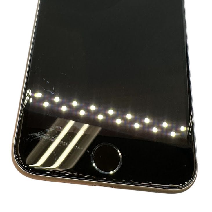 �ڥХåƥ꡼98%��iPhone��SE����3�����64GB���������饤�ȡ�SIM�ե꡼���ɥ�����