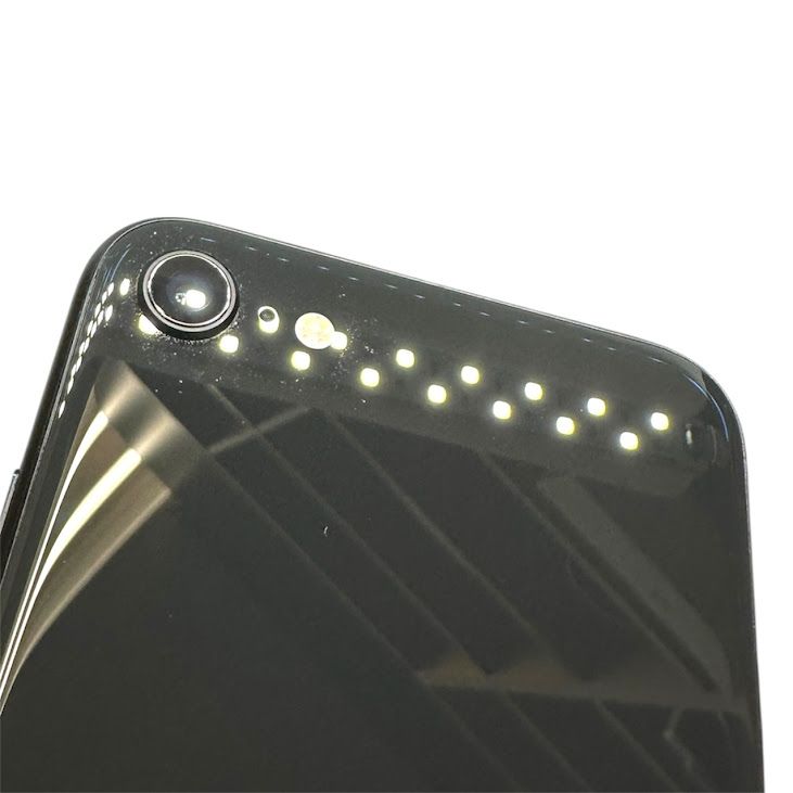 iPhone��SE����2�����64GB���֥�å���SIM�ե꡼��au��