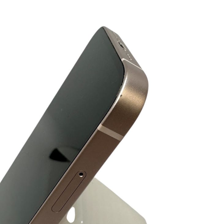 �ڥХåƥ꡼82%��iPhone��13��128GB���ԥ󥯡�SIM�ե꡼��au��