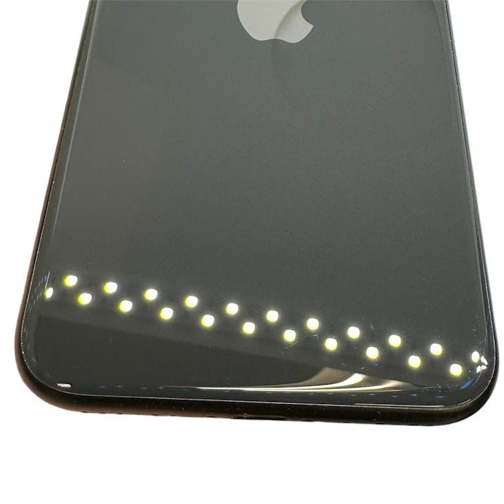 �ڥХåƥ꡼100%��iPhone��SE����2�����64GB���֥�å���SIM�ե꡼���ɥ�����