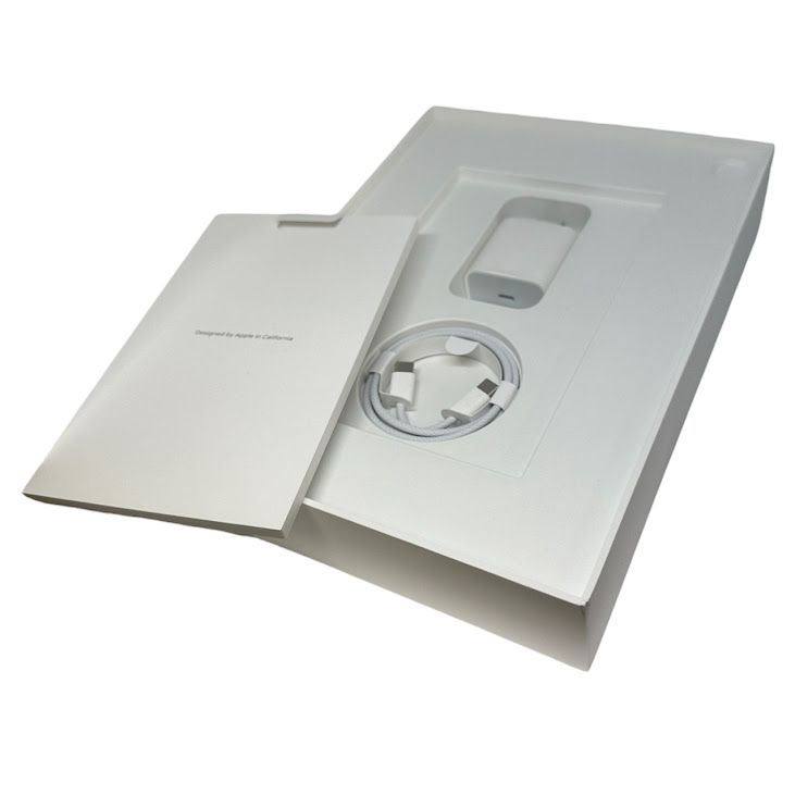 �ڥХåƥ꡼100%��iPadAir��11�������6���塡Wi��Fi��128GB�����ڡ������쥤