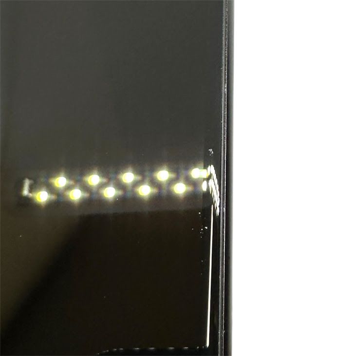 �ڥХåƥ꡼92%��iPhone��SE����2�����64GB���֥�å���SIM�ե꡼��au��