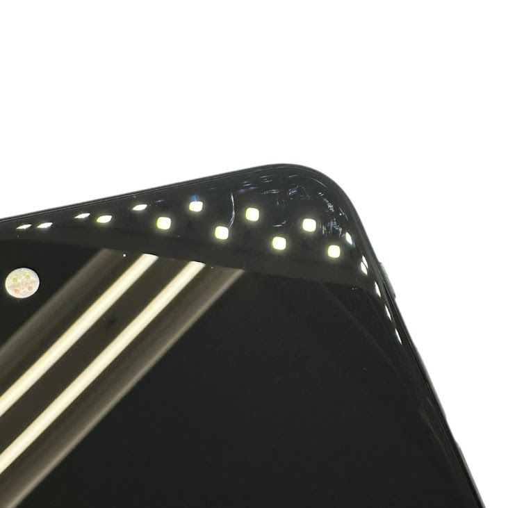 �ڥХåƥ꡼89%��iPhone��SE����2�����64GB���֥�å���SIM�ե꡼��au��