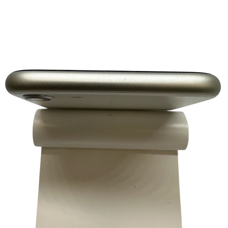 �ڥХåƥ꡼96%��iPhone��SE����2�����64GB���ۥ磻�ȡ����եȥХ���