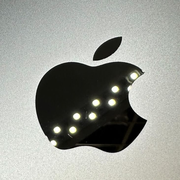 �ڥХåƥ꡼90%��iPad��8������顼��32GB�����ڡ������쥤��SIM�ե꡼