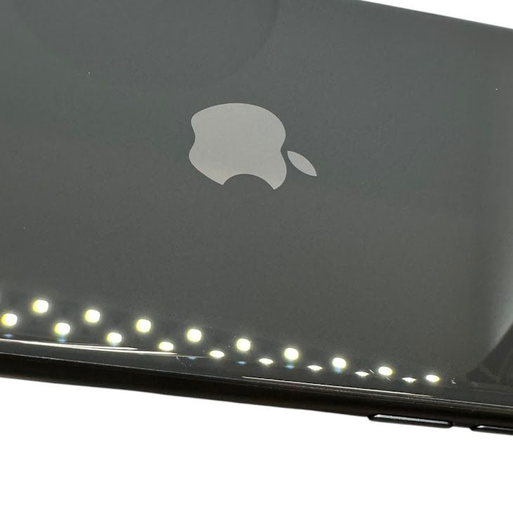 �ڥХåƥ꡼84%��iPhone��SE����2�����64GB���֥�å���SIM�ե꡼�����եȥХ���