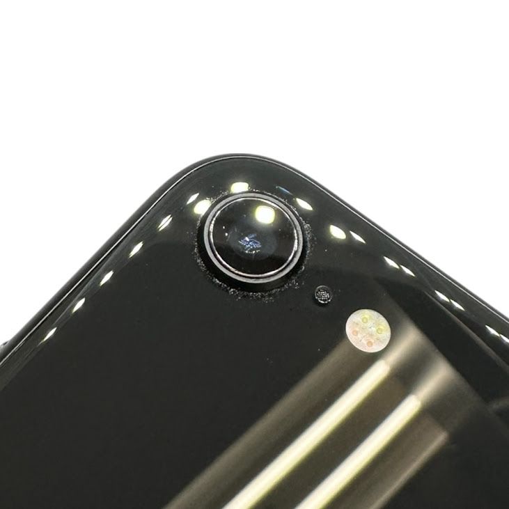 �ڥХåƥ꡼87%��iPhone��SE����2�����64GB���֥�å���SIM�ե꡼���ɥ�����