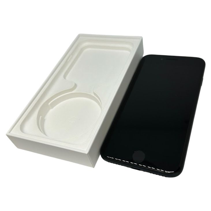 �ڥХåƥ꡼100%��iPhone��SE����3�����64GB���ߥåɥʥ��ȡ�SIM�ե꡼��au��