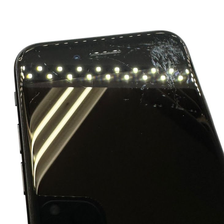 �ڥХåƥ꡼97%��iPhone��SE����2�����64GB���֥�å���SIM�ե꡼���ɥ�����