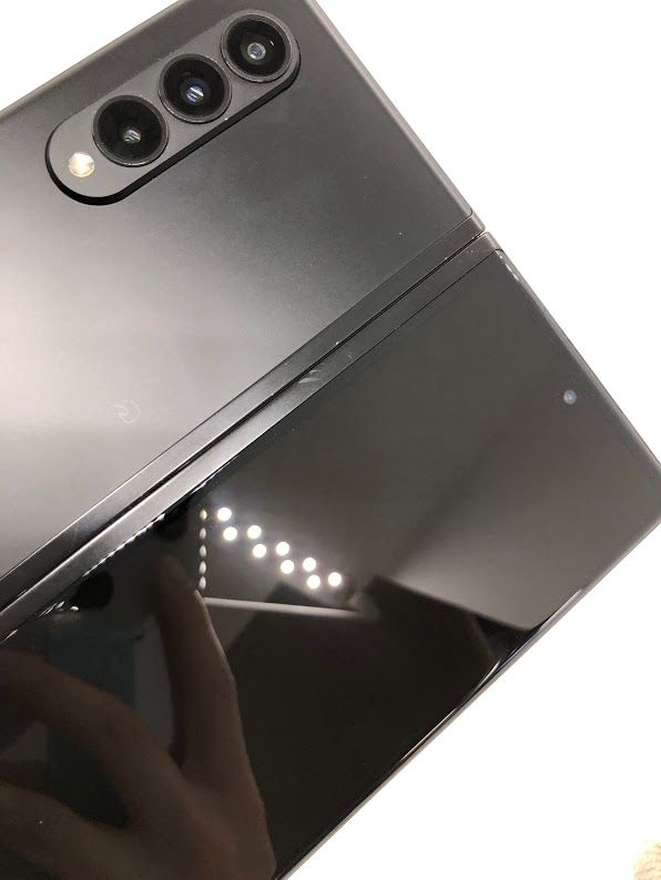 ムスビー｜Galaxy Z Fold3 5G SCG11 256GB ブラック au版 (訳あり品 