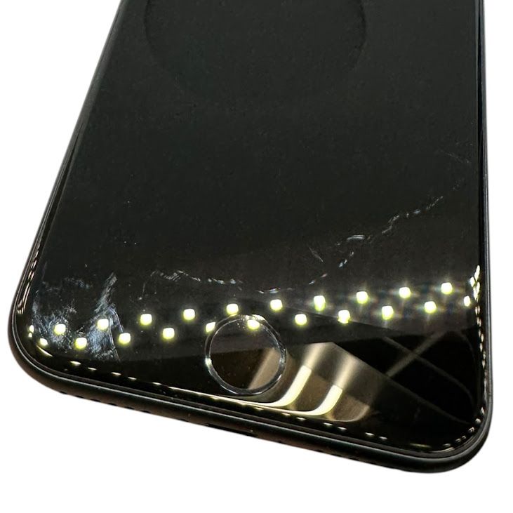 �ڥХåƥ꡼97%��iPhone��SE����2�����64GB���֥�å���SIM�ե꡼���ɥ�����