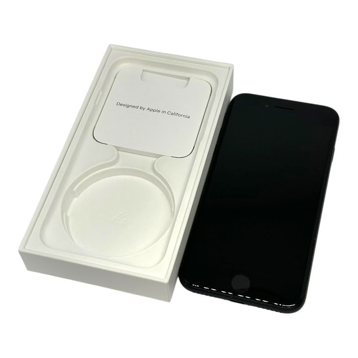 ڥХåƥ꡼100%iPhoneSE3ˡ64GBߥåɥʥȡSIMե꡼au