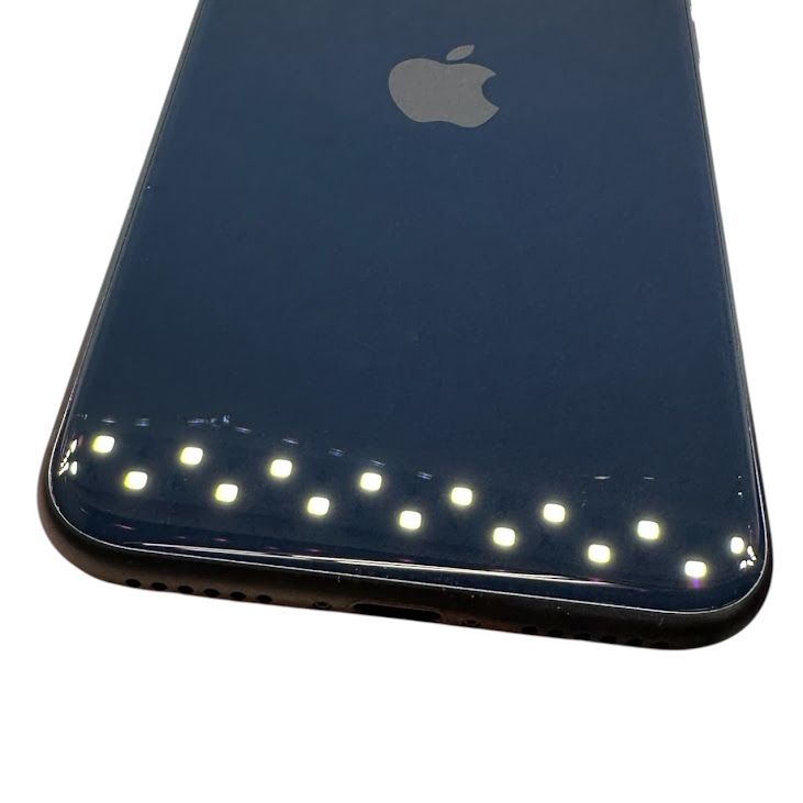 �ڥХåƥ꡼100%��iPhone��SE����3�����64GB���ߥåɥʥ��ȡ�SIM�ե꡼���ɥ�����