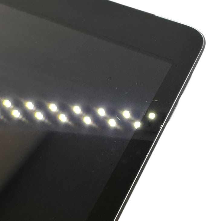 �ڥХåƥ꡼92%��iPad��8������顼��32GB�����ڡ������쥤��SIM�ե꡼