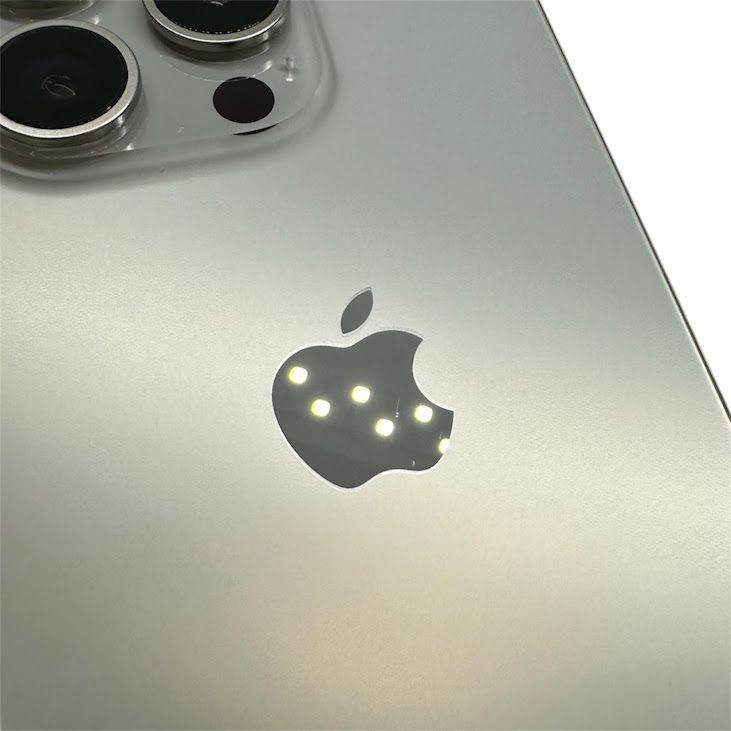 �ڥХåƥ꡼85%��iPhone��15Pro��256GB���ʥ���������˥���