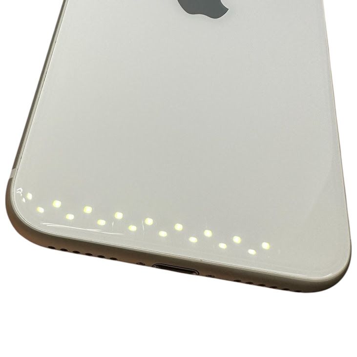 �ڥХåƥ꡼81%��iPhone��SE����3�����64GB���������饤��