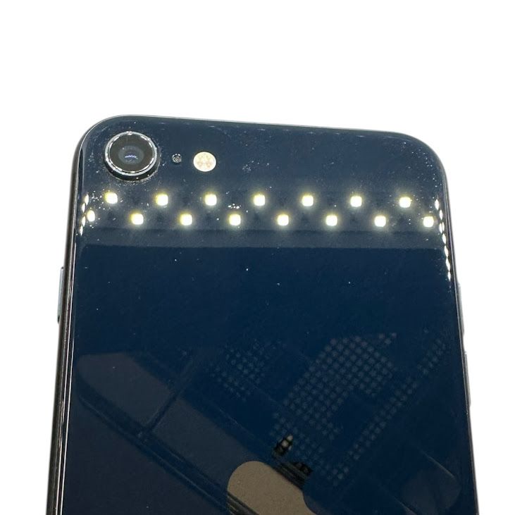 �ڥХåƥ꡼87%��iPhone��SE����3�����64GB���ߥåɥʥ��ȡ�SIM�ե꡼