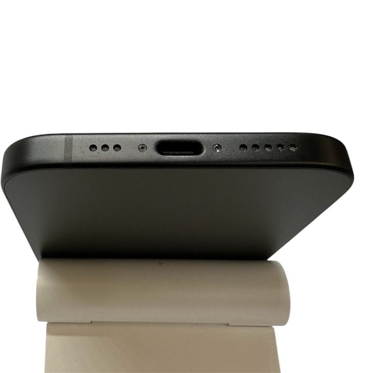 �ڥХåƥ꡼86%��iPhone��15��128GB���֥�å���SIM�ե꡼��au��