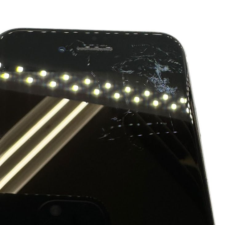 �ڥХåƥ꡼80%��iPhone��SE����2�����64GB���ۥ磻�ȡ�SIM�ե꡼�����եȥХ���