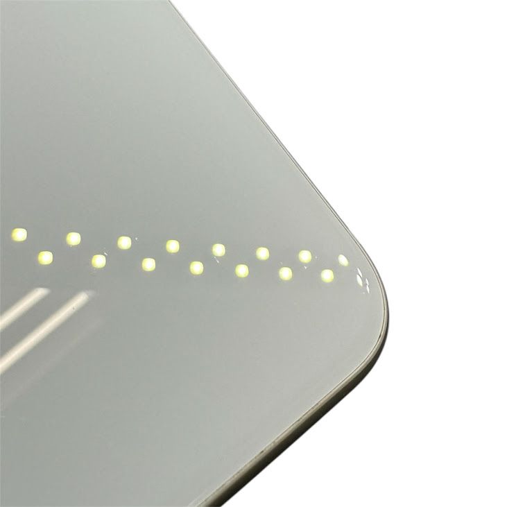 �ڥХåƥ꡼88%��iPhone��SE����2�����64GB���ۥ磻�ȡ�SIM�ե꡼��au��