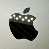 �ڥХåƥ꡼90%��iPad��8��Wi��Fi��Cellular��32GB������С�