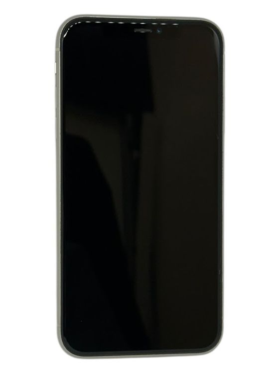 iPhone　11　64GB　ホワイト　SIMフリー　ソフトバンク版