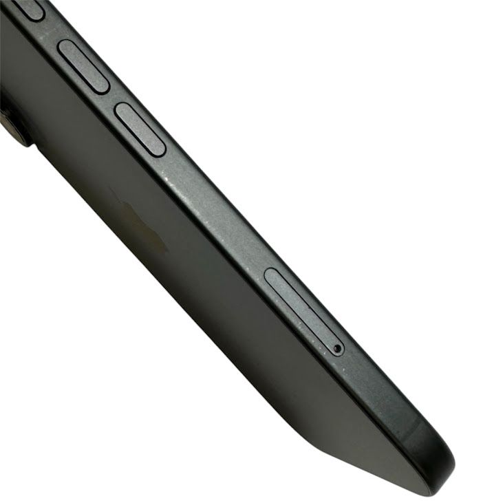 �ڥХåƥ꡼98%��iPhone��16��128GB���֥�å���SIM�ե꡼�����եȥХ���