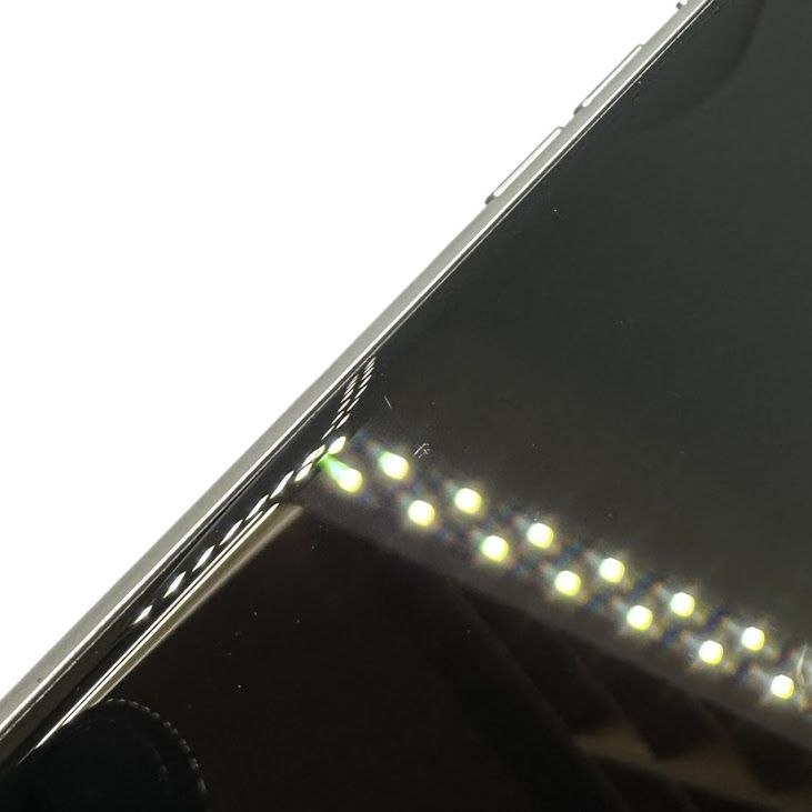 iPhone��SE����2�����128GB���ۥ磻�ȡ�SIM�ե꡼��Y��Х�����