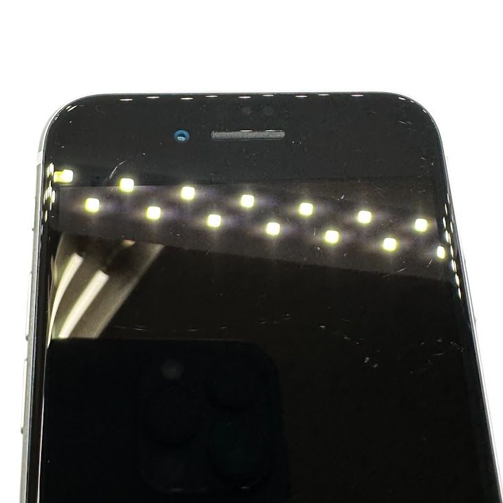 �ڥХåƥ꡼96%��iPhone��SE����2�����64GB���ۥ磻�ȡ�SIM�ե꡼���ɥ�����