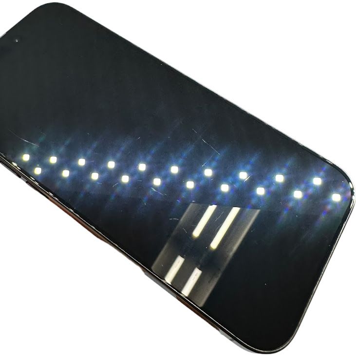 �ڥХåƥ꡼94%��iPhone��16ProMax��256GB���֥�å������˥��ࡡSIM�ե꡼