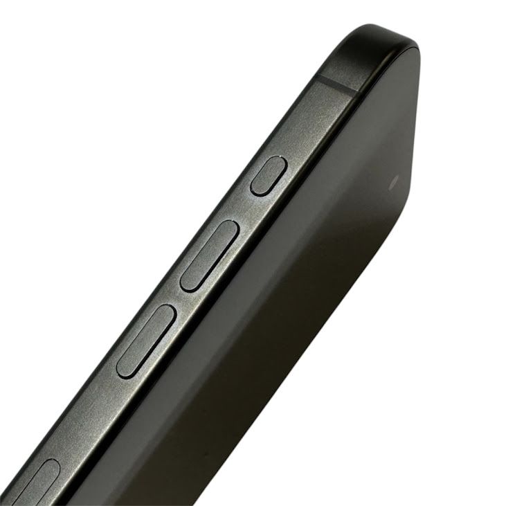�ڥХåƥ꡼100%��iPhone��15Pro��256GB���֥�å������˥��ࡡSIM�ե꡼