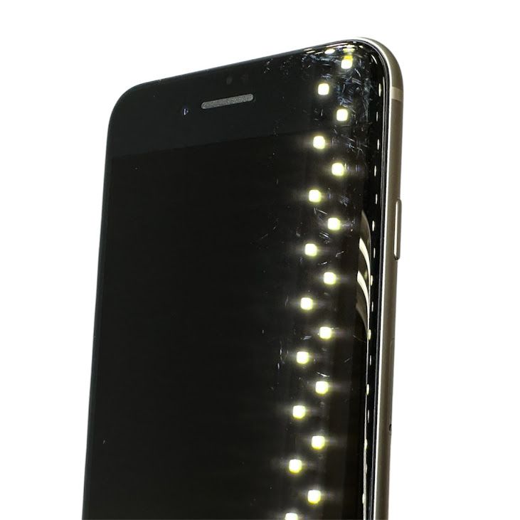 �ڥХåƥ꡼97%��iPhone��SE����2�����64GB���ۥ磻�ȡ�SIM�ե꡼��au��